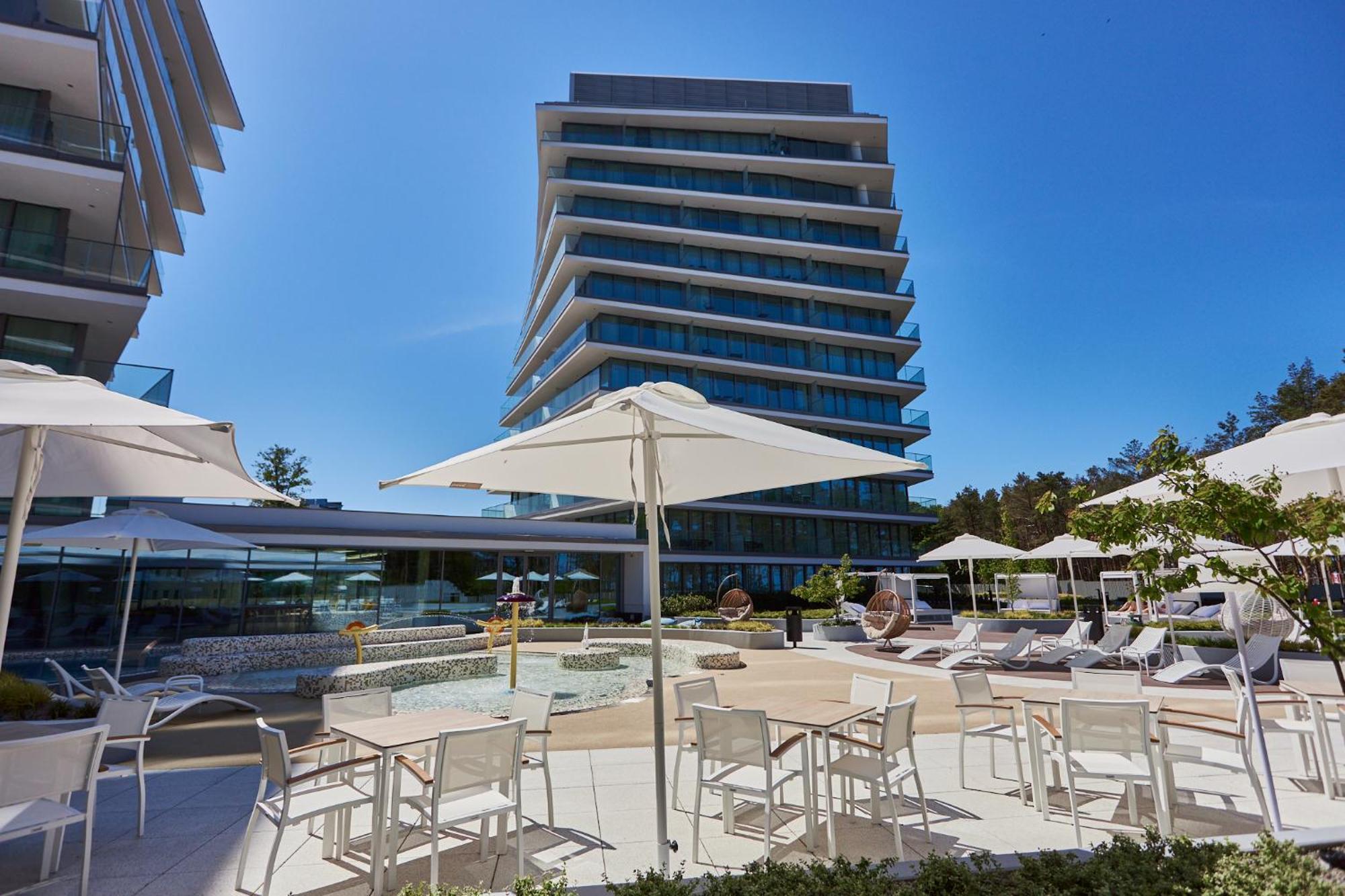 Wave Beachfront Family Apartment Miedzyzdroje Ngoại thất bức ảnh