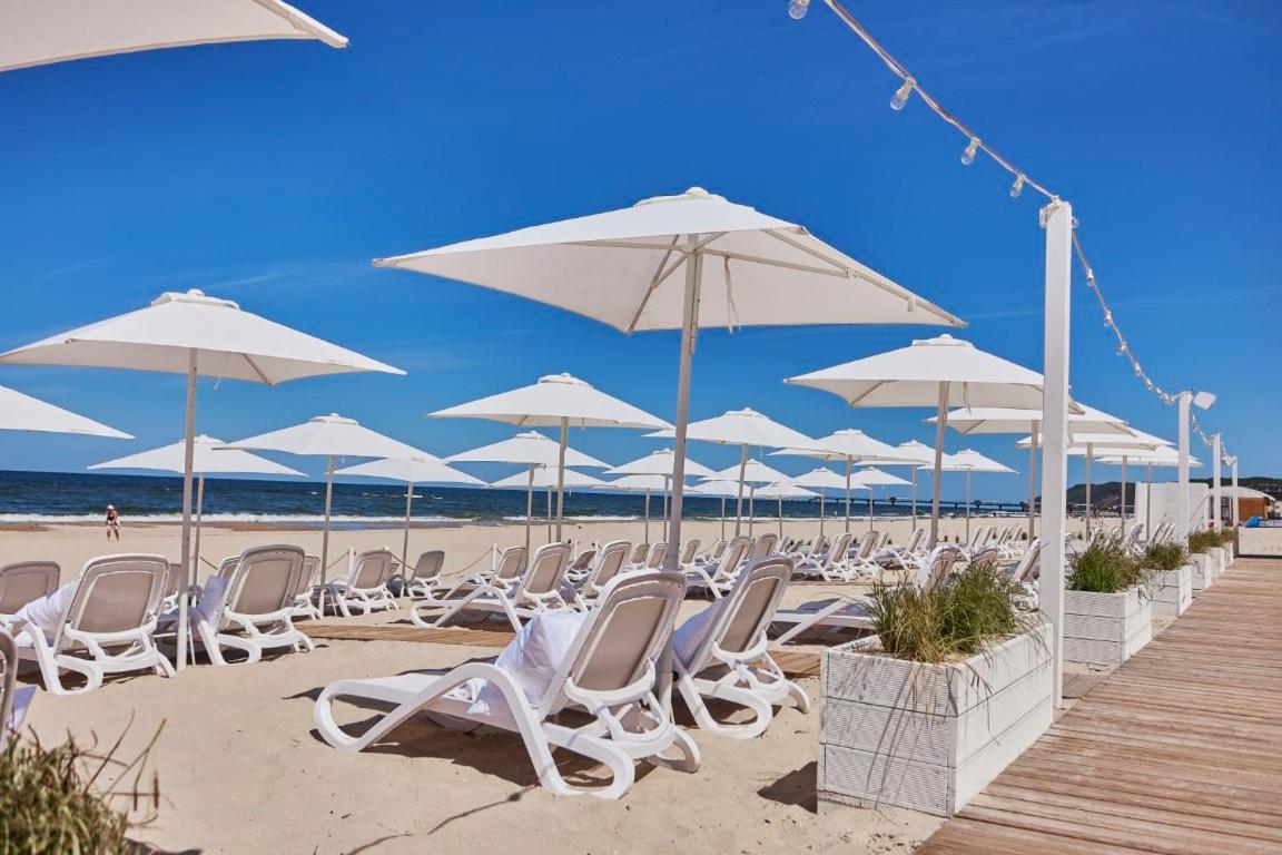 Wave Beachfront Family Apartment Miedzyzdroje Ngoại thất bức ảnh